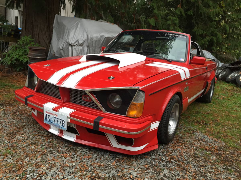 Illustration for article titled At $7,500, Could This Crazy Custom 1980 Volvo 242DL Turn You Into Läderlappen?